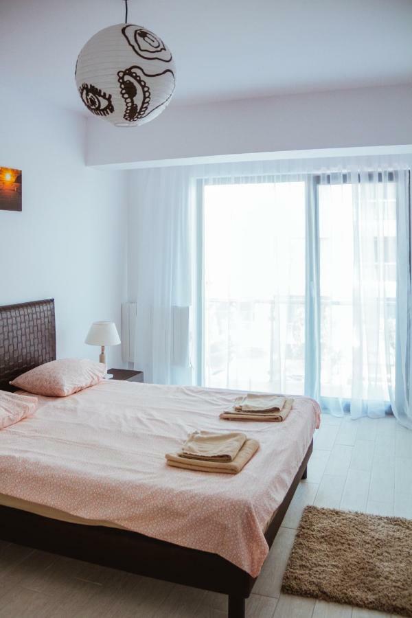 Bright Apartments Mamaia Nord Bagian luar foto