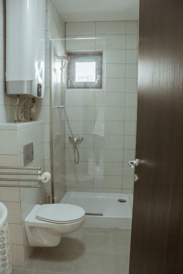 Bright Apartments Mamaia Nord Bagian luar foto
